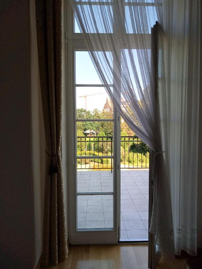 Dom Notre Dame Bed & Breakfast Wroclaw Exterior photo
